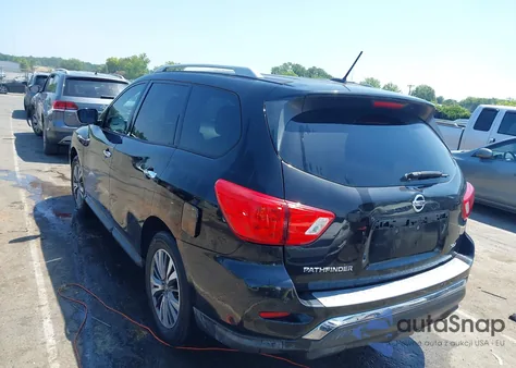2017 Nissan Pathfinder S/Sv/Sl/Platinum z USA, uszkodzony, nr VIN 5N1DR2MN6HC662101